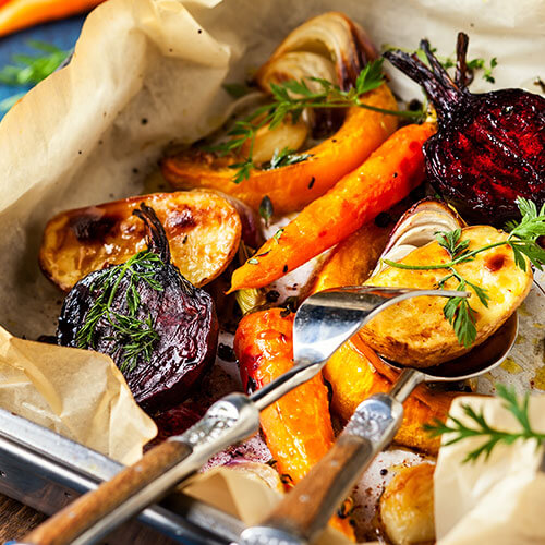 Read more about the article Caramelised Root Vegetable Roast