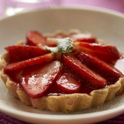Strawberry Tartlets with Crème Anglaise